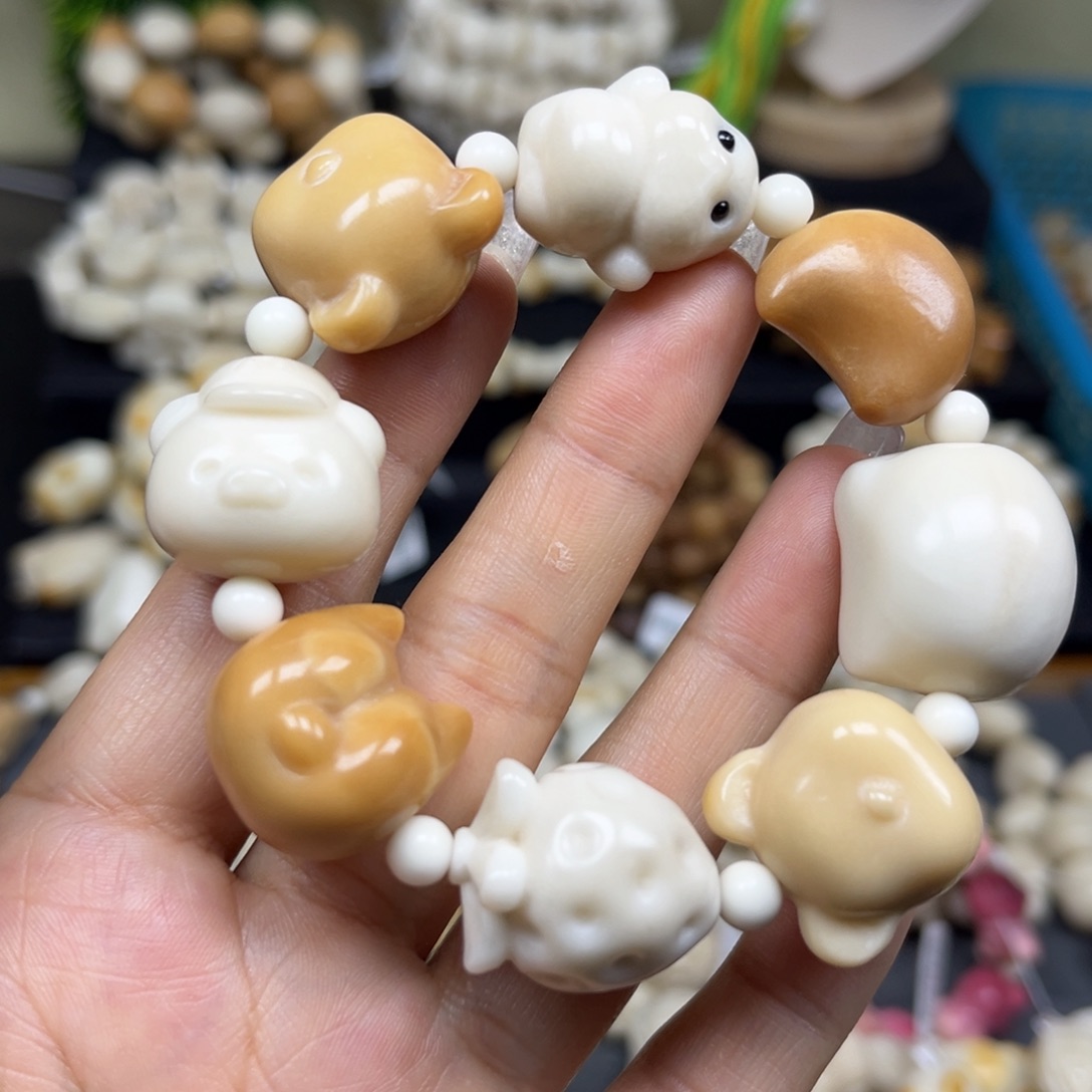 菩提根/象牙果吊坠2.17.111瑕疵全家福