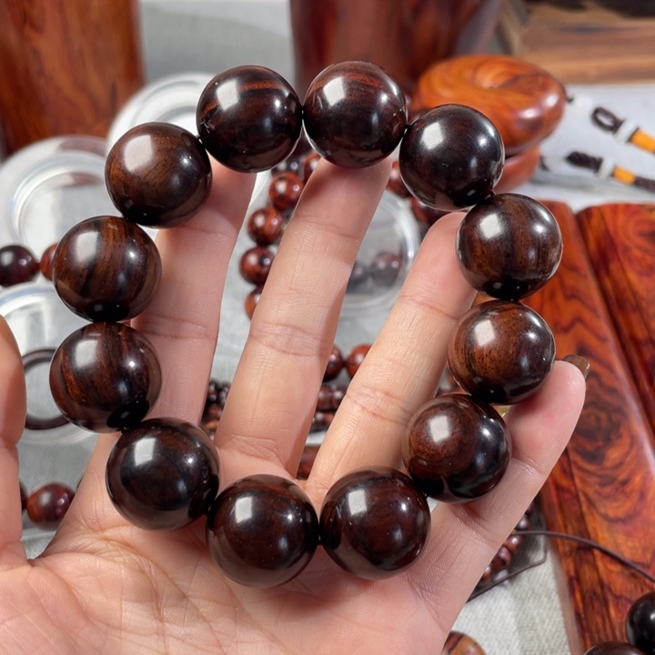 菇***哭海南黄花梨手串2.0