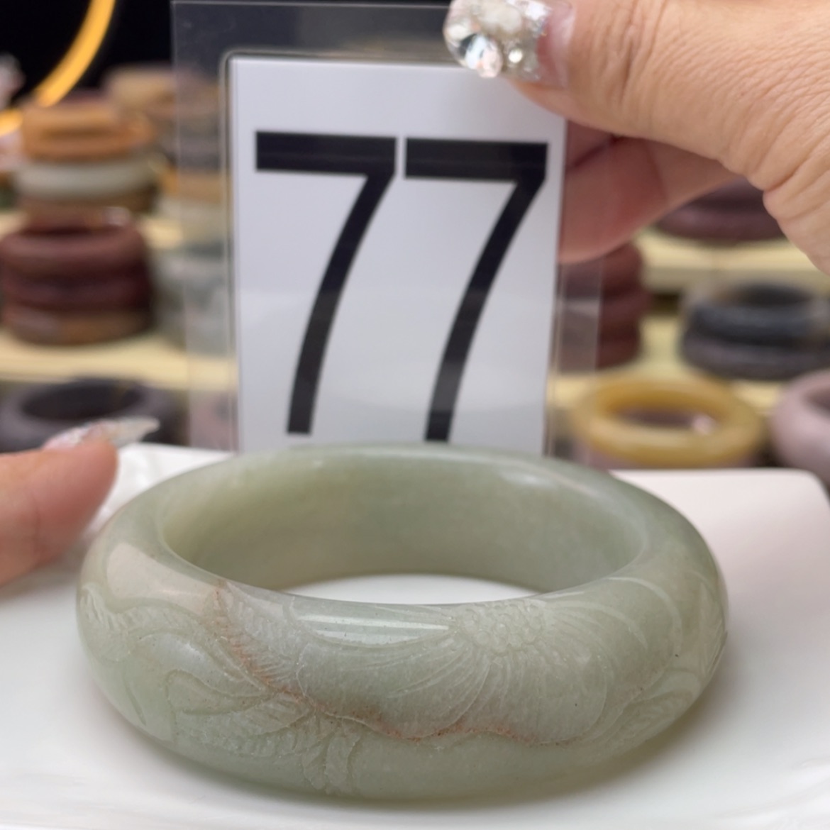 【闪购商品】石英质玉手镯未镶嵌