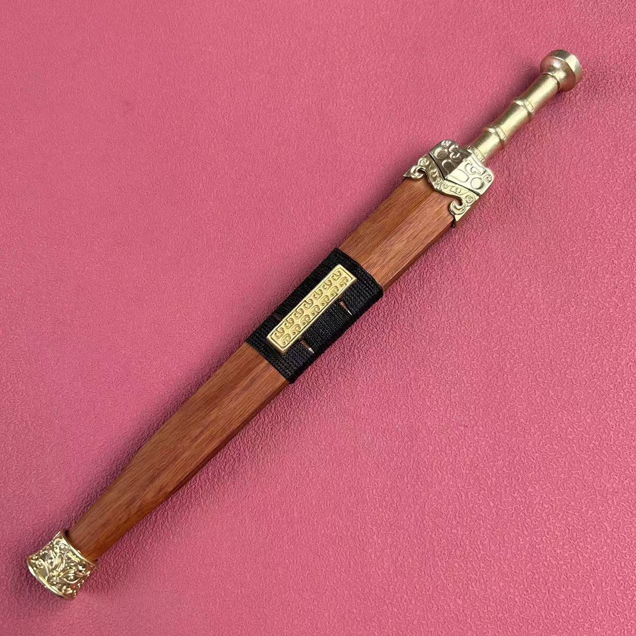 （酸枝木）纯铜越王剑微兵器摆件