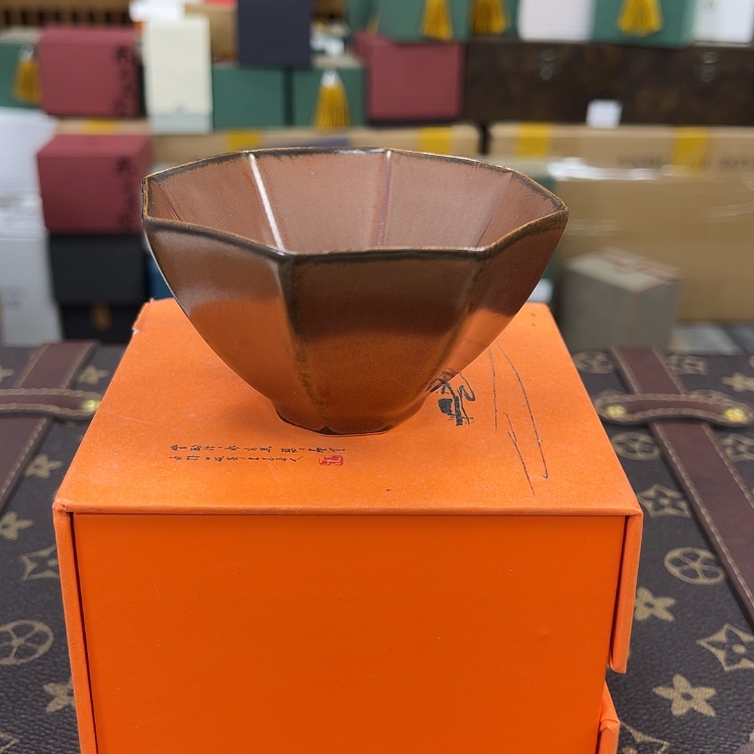 杯子哈哈哈哈哈哈哈哈