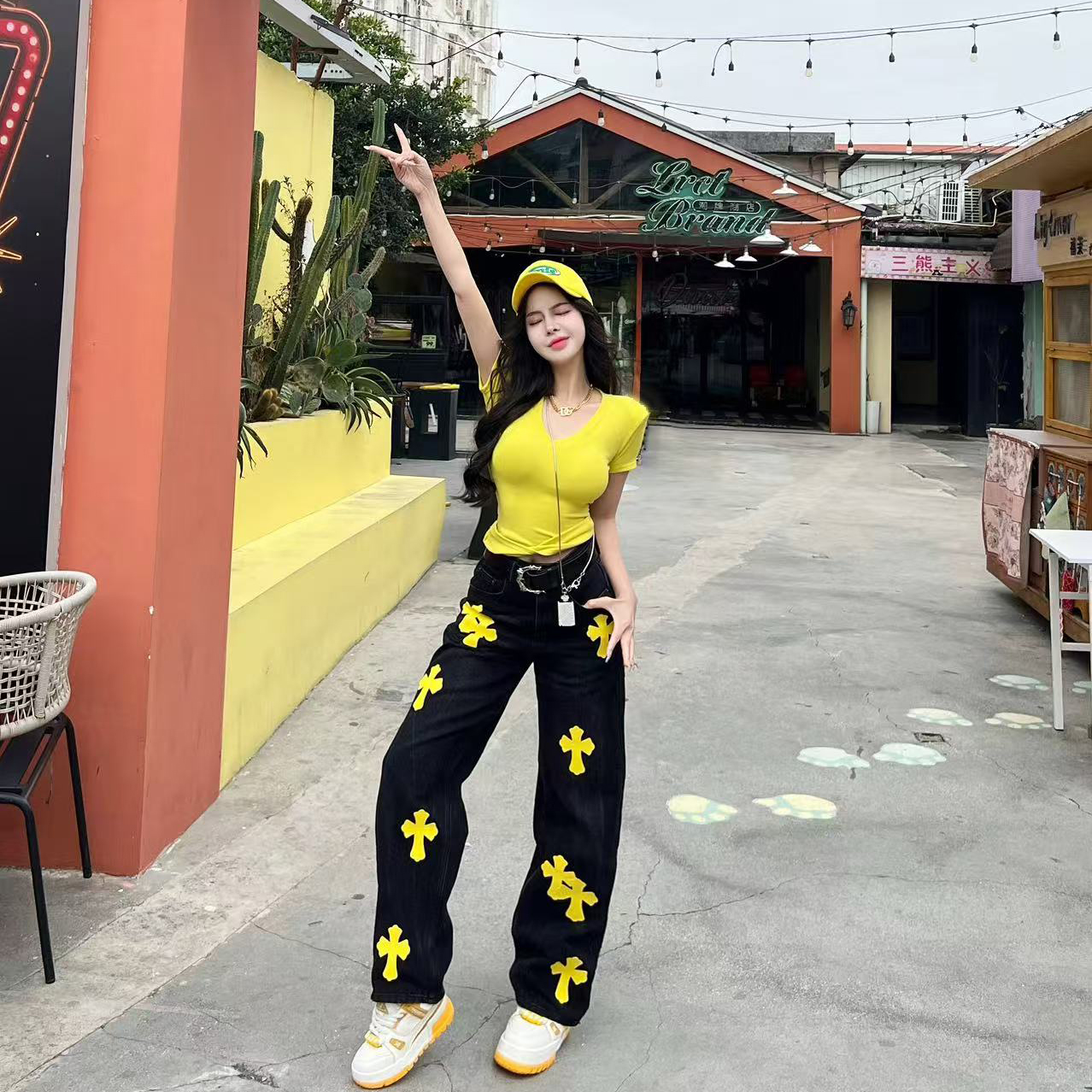 DACPAN-“第五大道”十字架直筒牛仔裤2025/盼· YP37