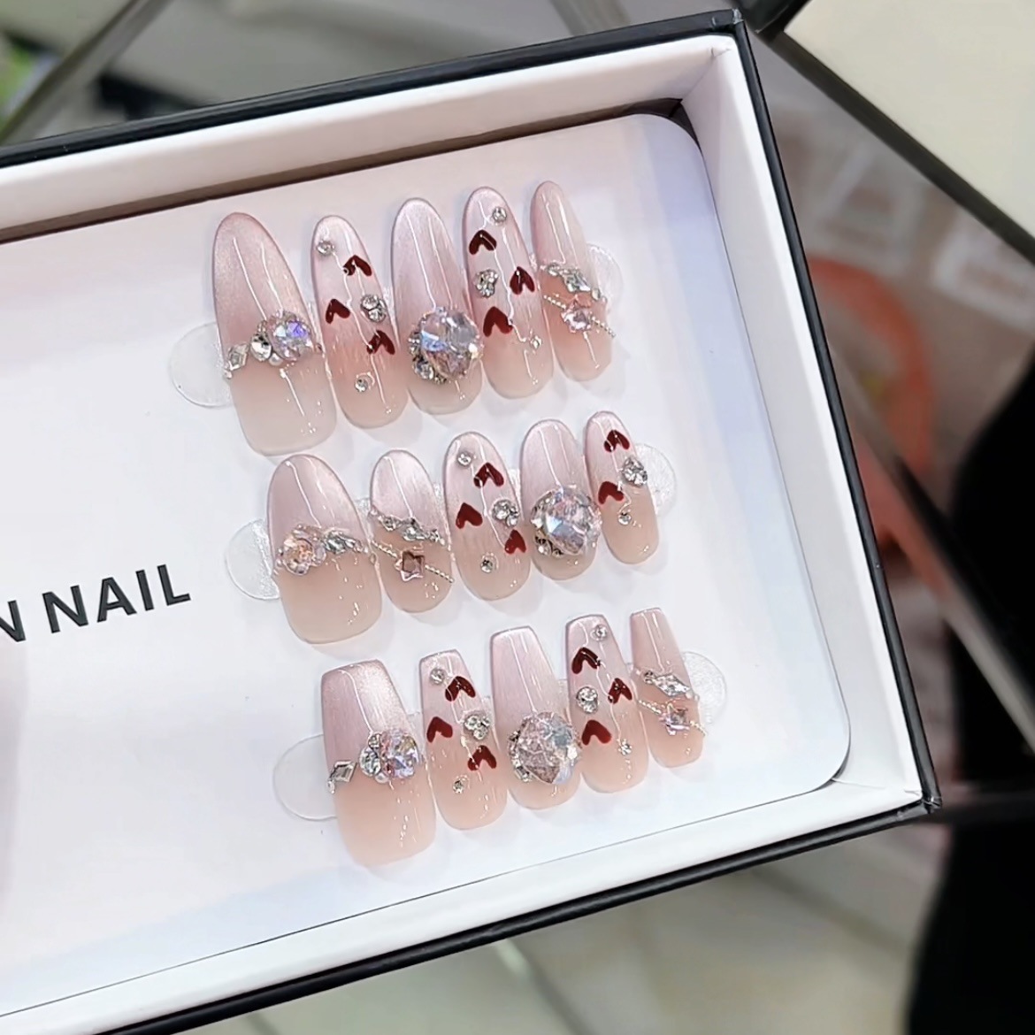 【心动降临】纯手工光疗穿戴甲成品重复使用美甲贴片可拆卸