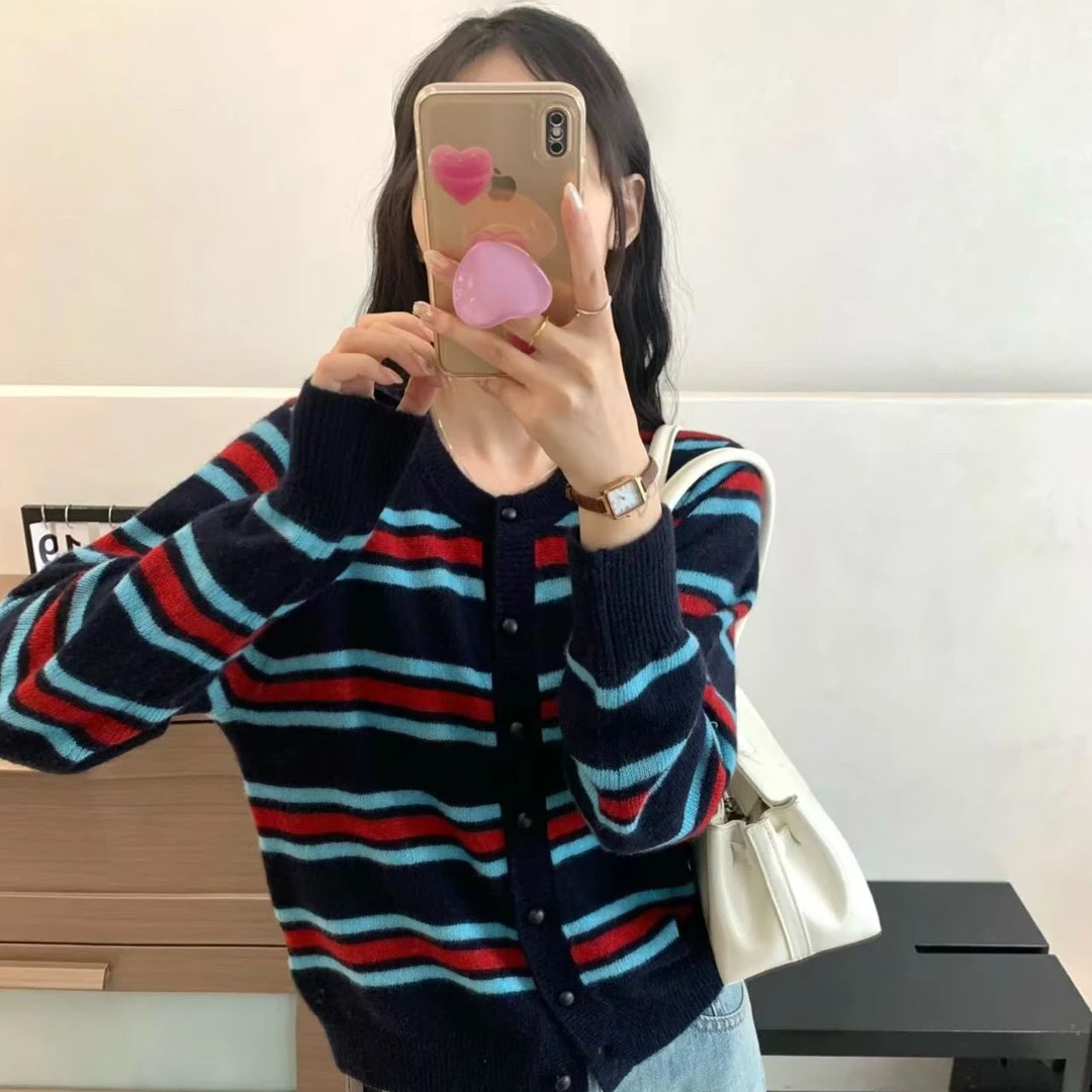 安燕姿65771 高品质面料冬款大码女装天丝羊绒毛衣