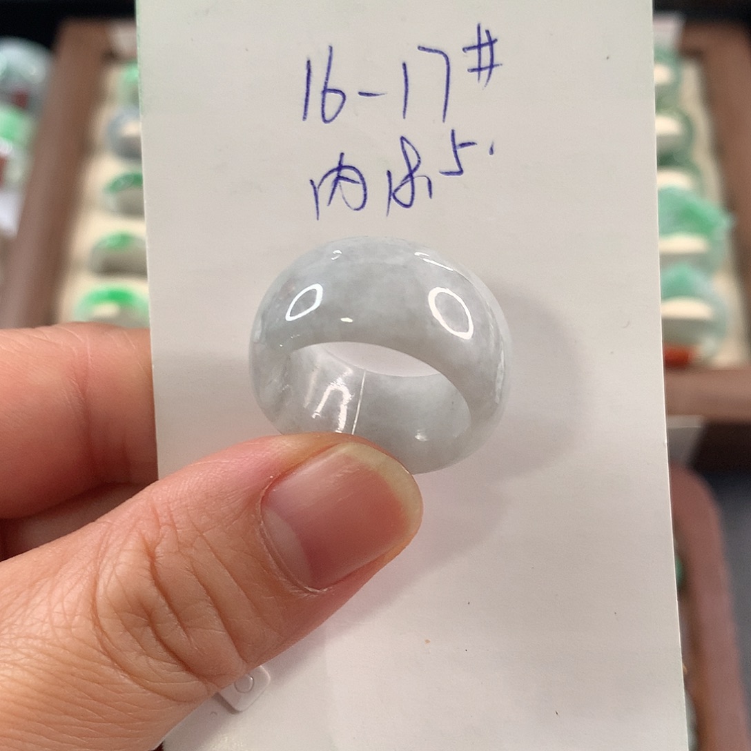 翡翠未镶嵌戒指1617