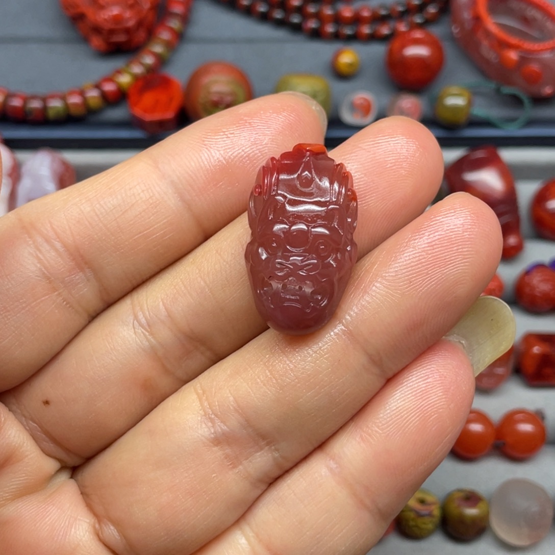 南红玛瑙未镶嵌配饰