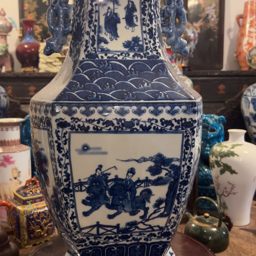 会***猪精品店的生意也越来越好