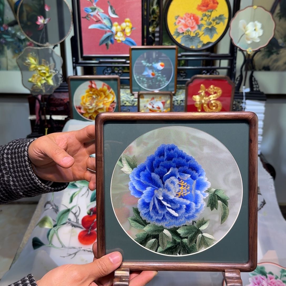 刺绣刺绣工艺精湛
