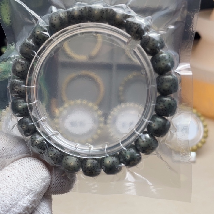 手串星月菩提绿幽灵