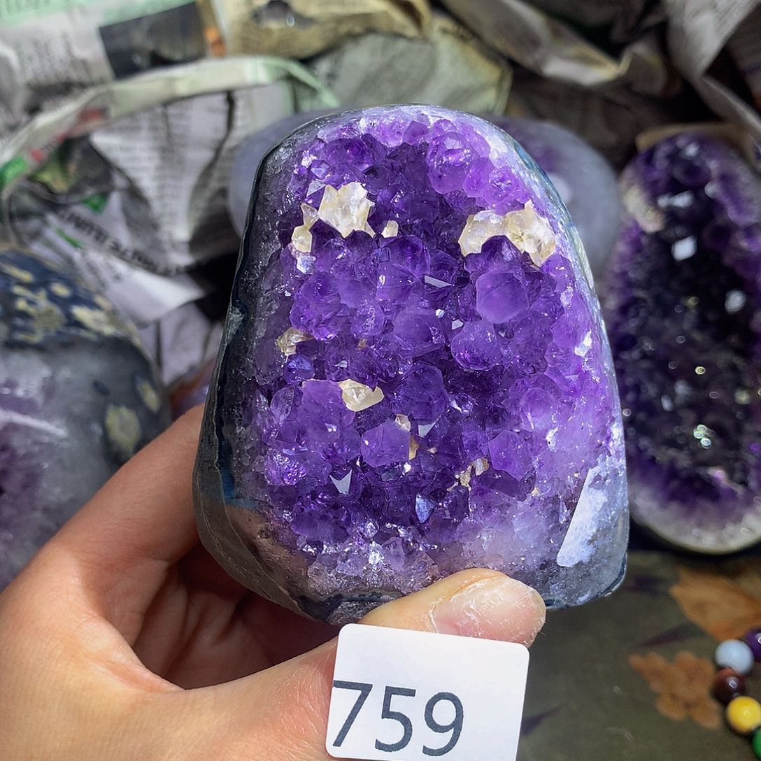 紫晶大型摆件（非配饰）未镶嵌