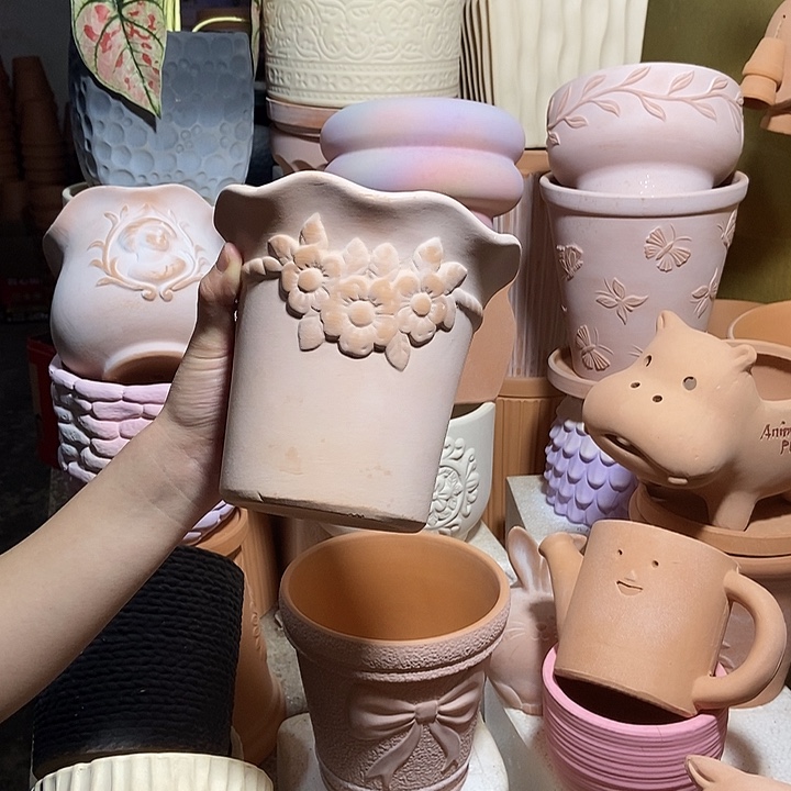 15×15雾化花边花束 粗陶1个