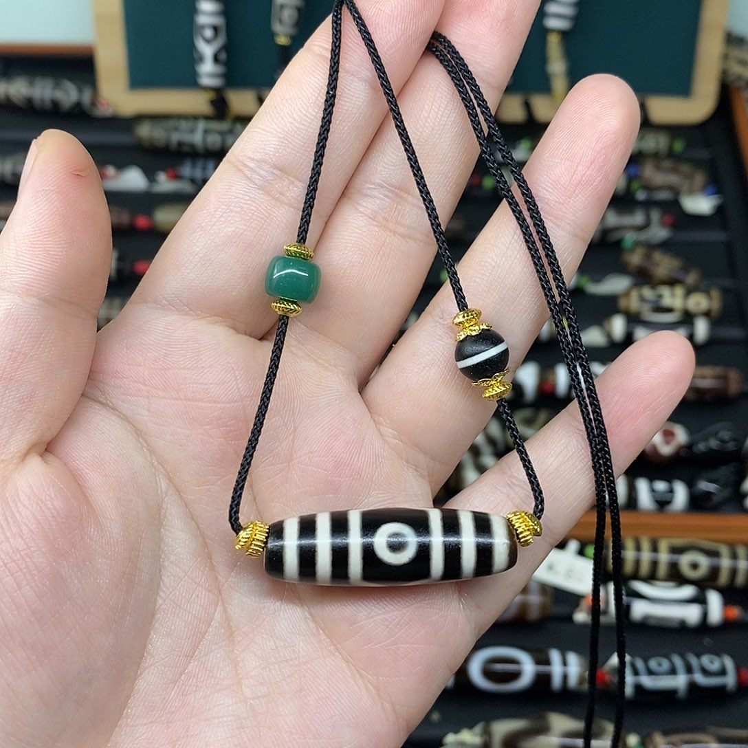 玛瑙/玉髓（覆膜）未镶嵌颈饰