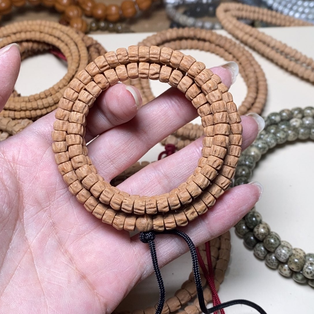 柏香籽/百香籽吊坠6毫米红皮顺鬼药片