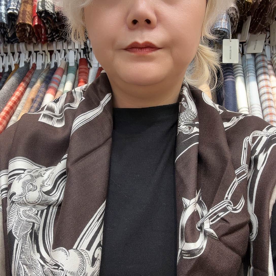 美丽诺羊毛丝巾丝巾