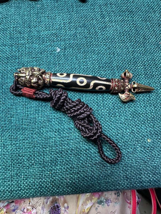 精品老玛瑙9眼项链