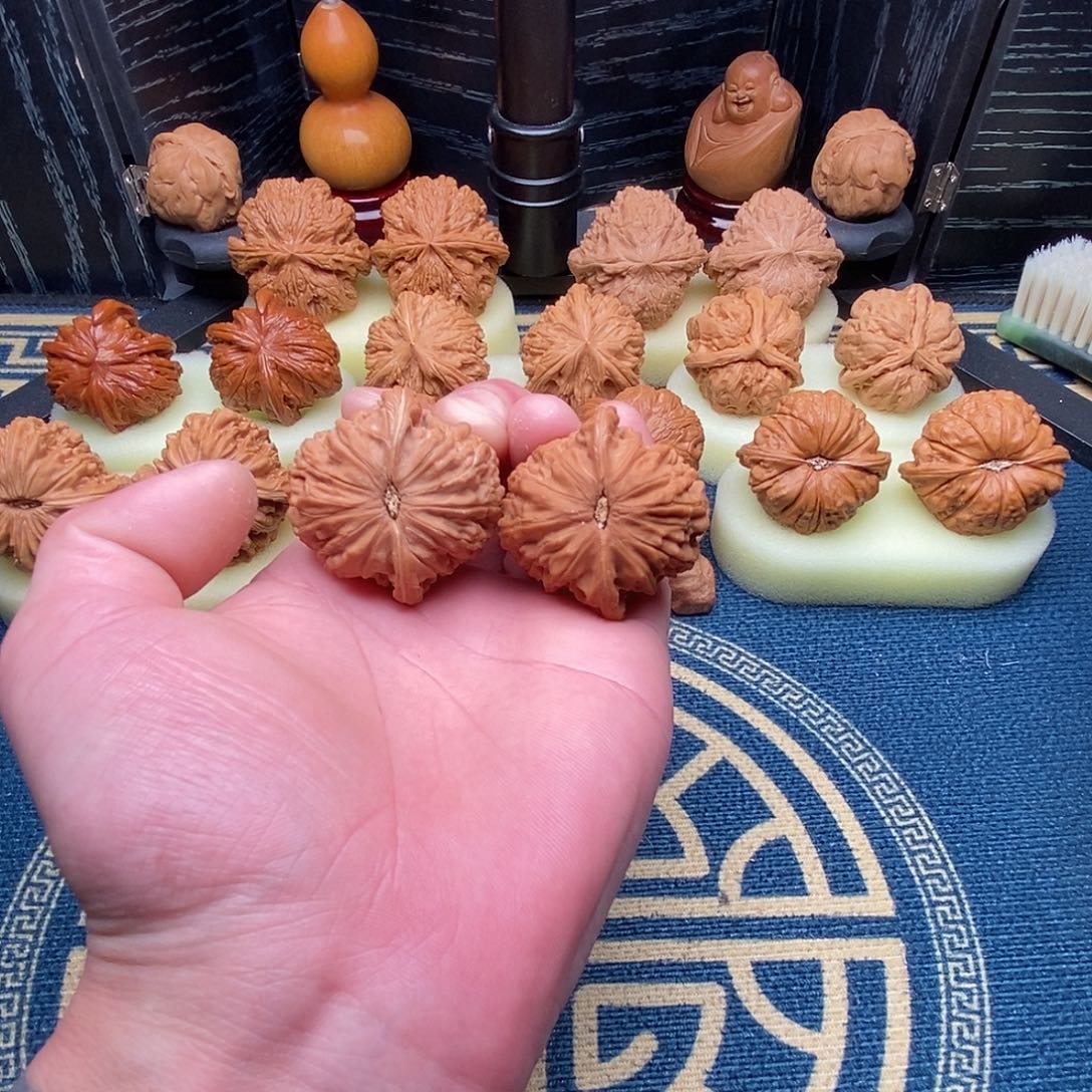 米****吊坠文玩核桃磨盘40尺全品