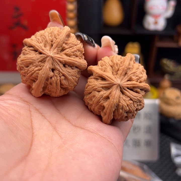 A***5文玩核桃吊坠雨花石四棱