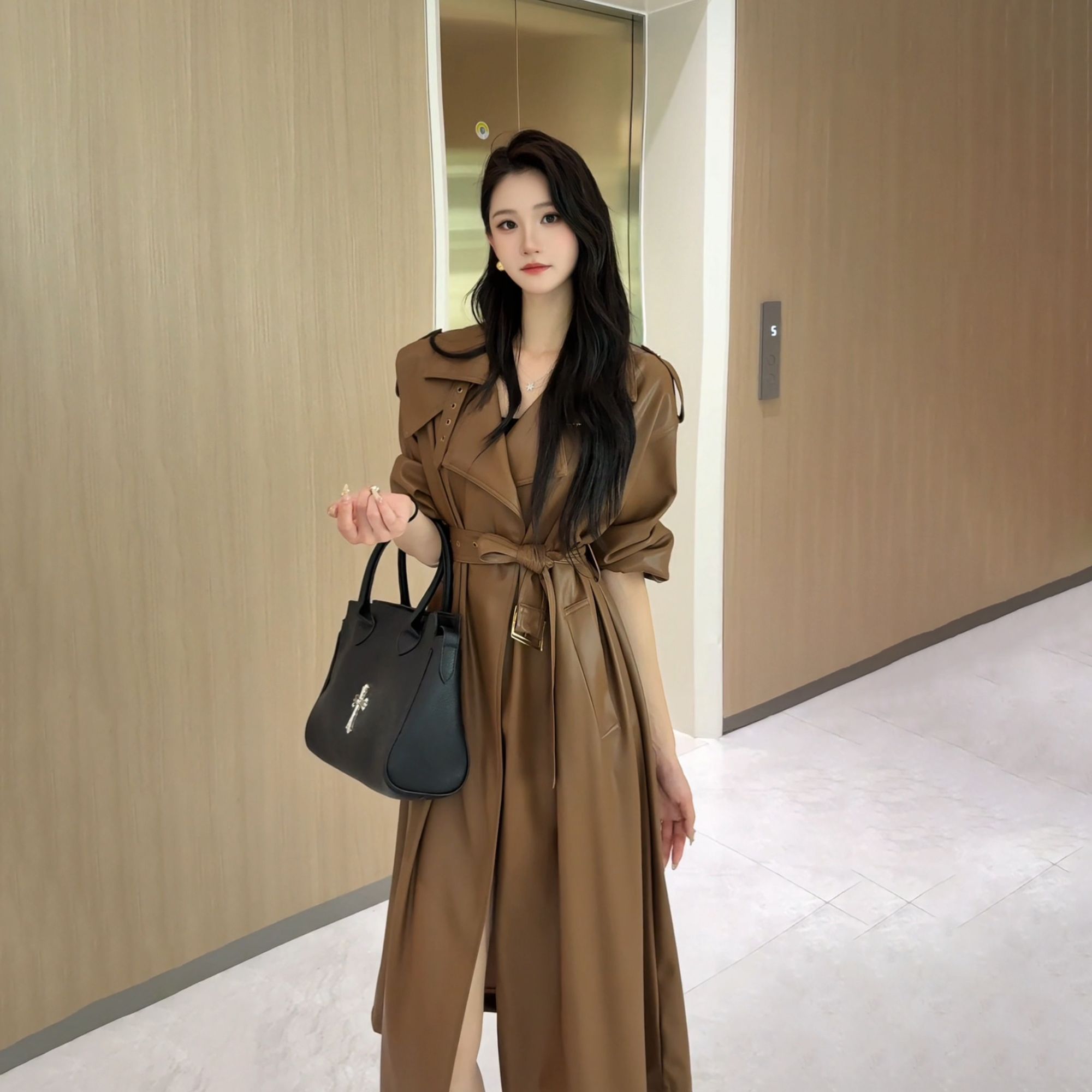 LOSA ROSA早秋新款美拉德轻奢长款皮衣外套女高级感气质时尚大衣