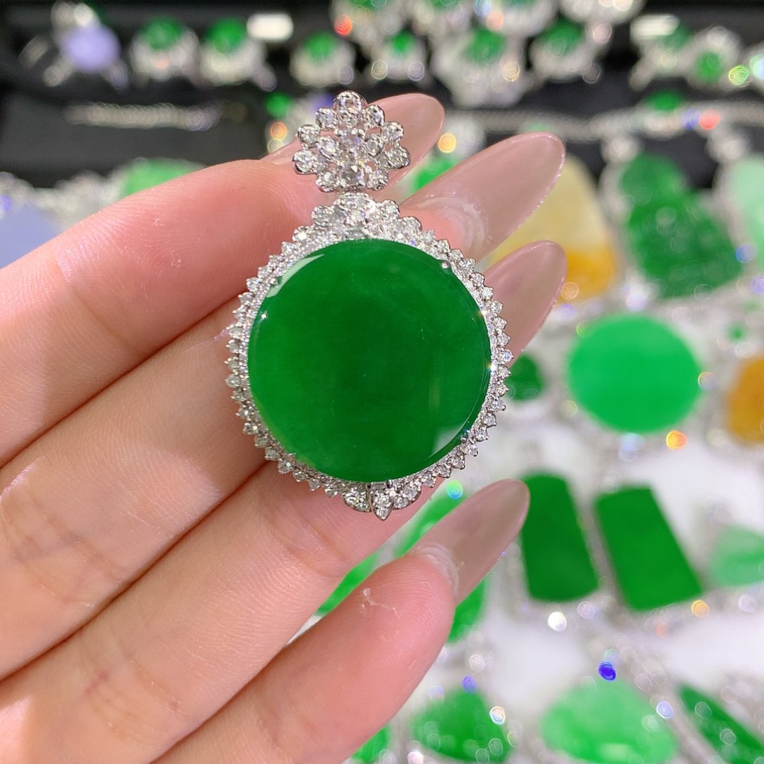 翡翠颈饰18K金镶嵌11111111