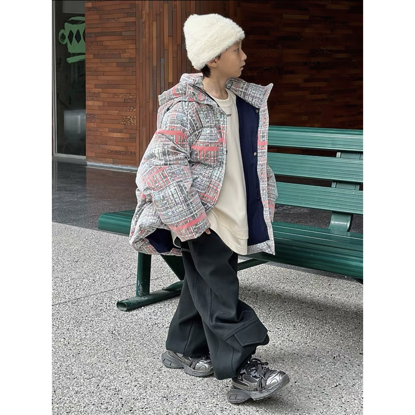 6025新款儿童灰色羽绒服23386025