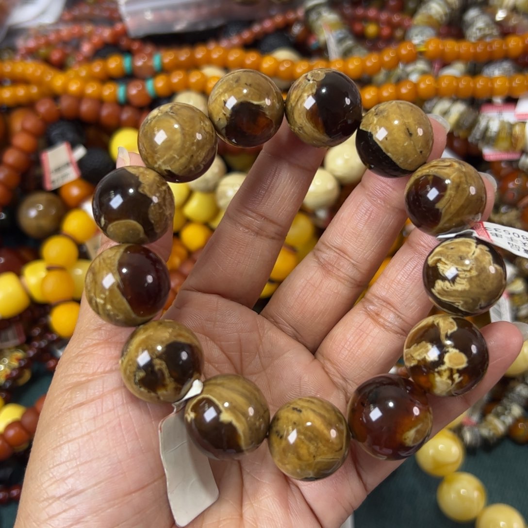 琥珀珠宝奇石未镶嵌605