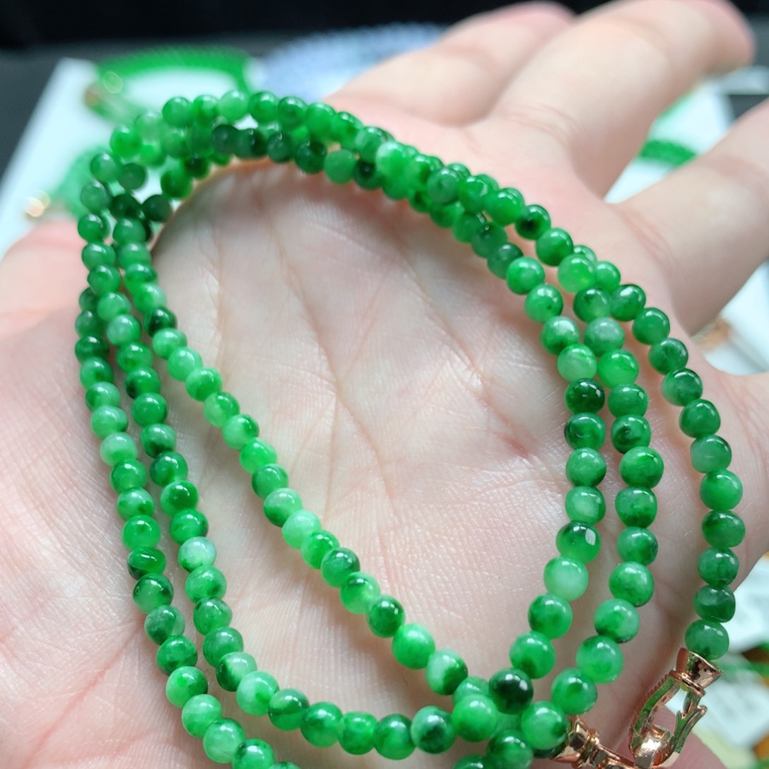 翡翠未镶嵌手链翡翠