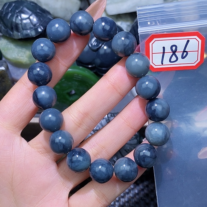 和田玉和田玉边角料随机发未镶嵌