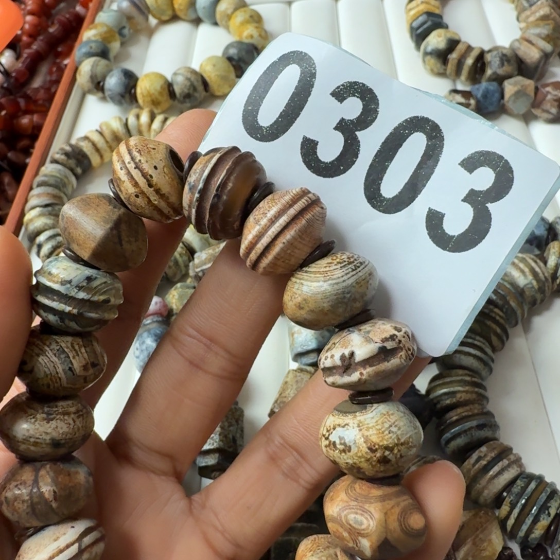 用***9玛瑙/玉髓未镶嵌颈饰