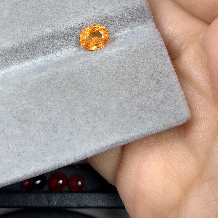裸石石榴石未镶嵌1.48ct芬达石