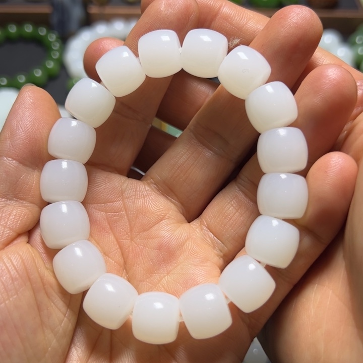 和田玉手串卡13未镶嵌