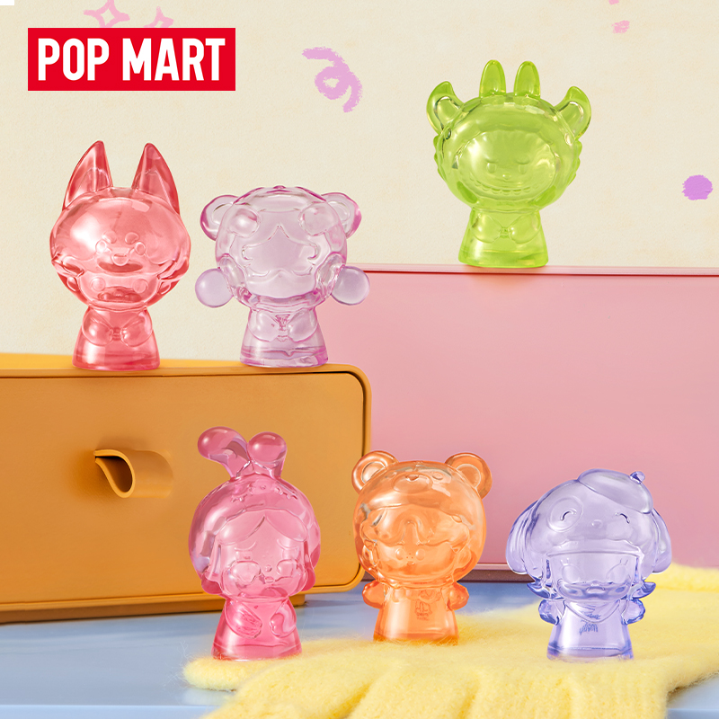 泡泡玛特泡泡萌粒 睡衣手偶系列公仔套盒
