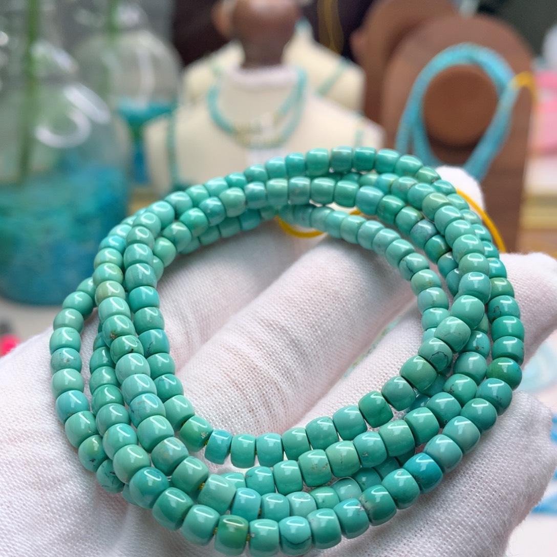 绿松石未镶嵌饰品