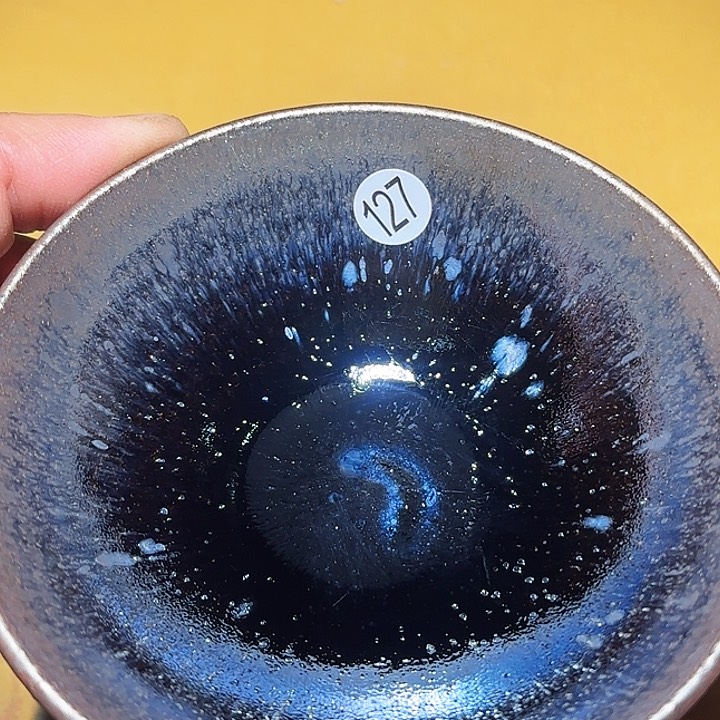 茶盏在一起就是要幸福快乐哦哈好