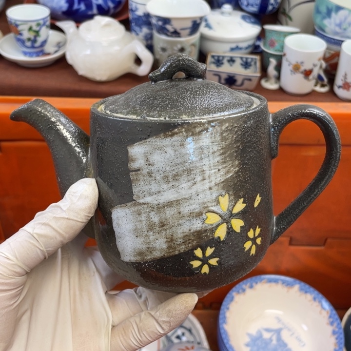 陶他家瓷器真美…开播了