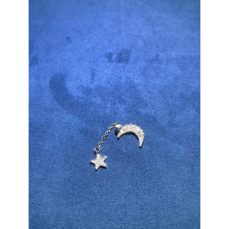 a907白色星月吊坠多样性发货