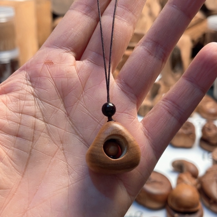 檀香木原汁原味老山檀香