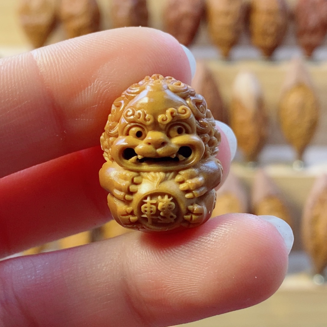 橄榄核手串/手链转运狮