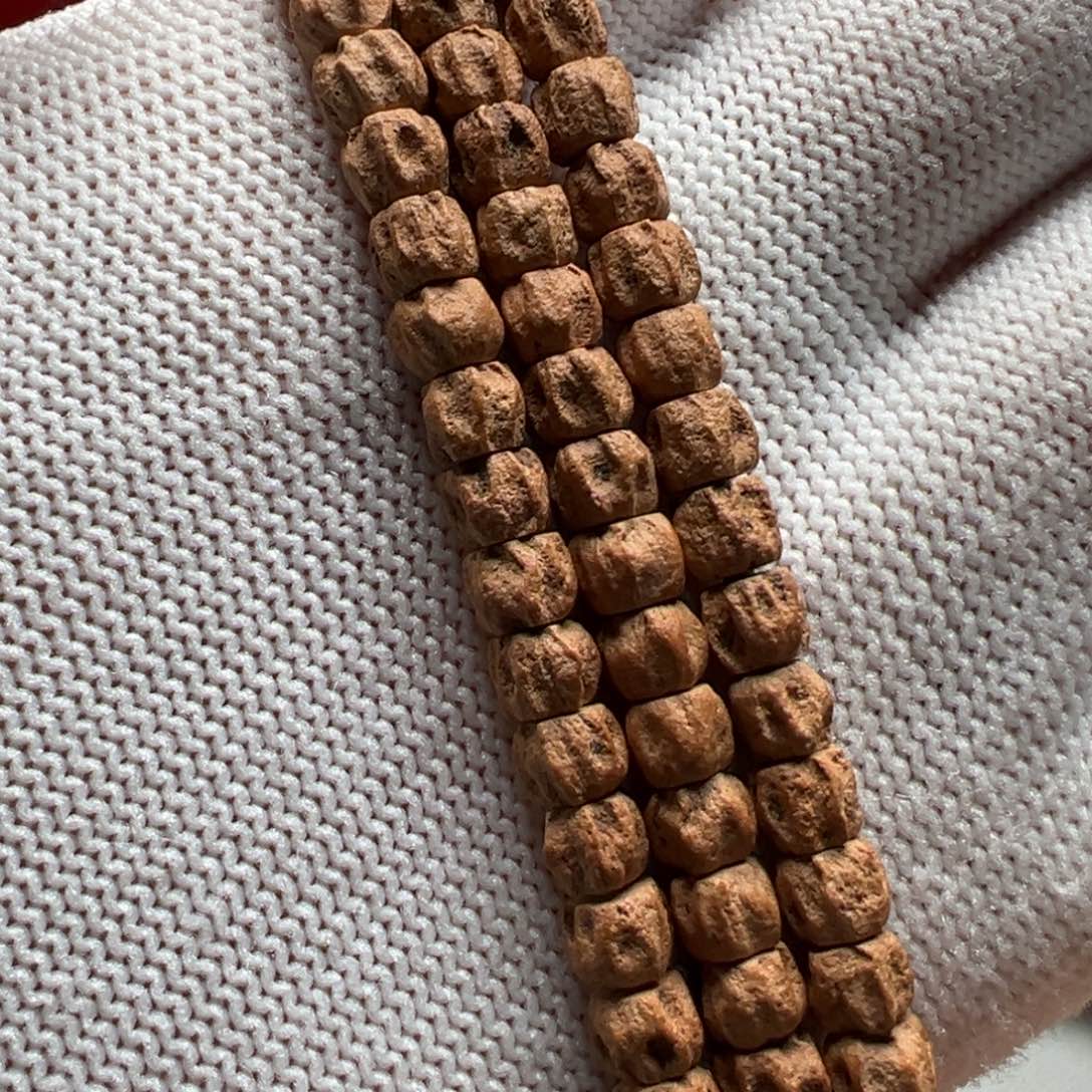 柏香籽/百香籽吊坠