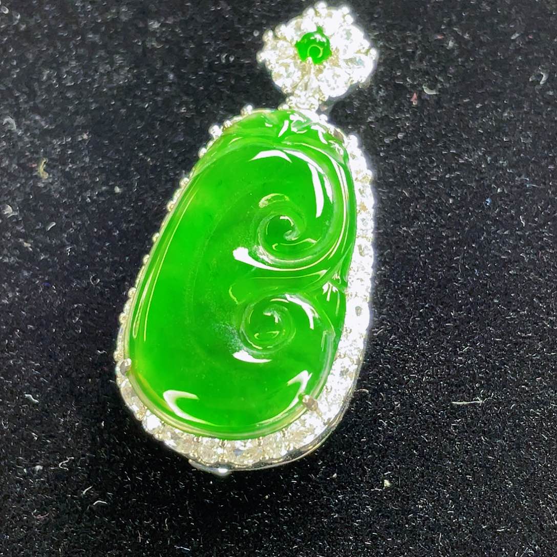 翡翠未镶嵌吊坠(不含链)