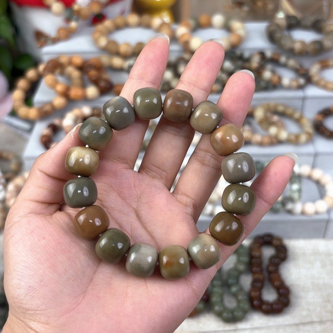 白玉菩提吊坠松***觉112卡14桶珠