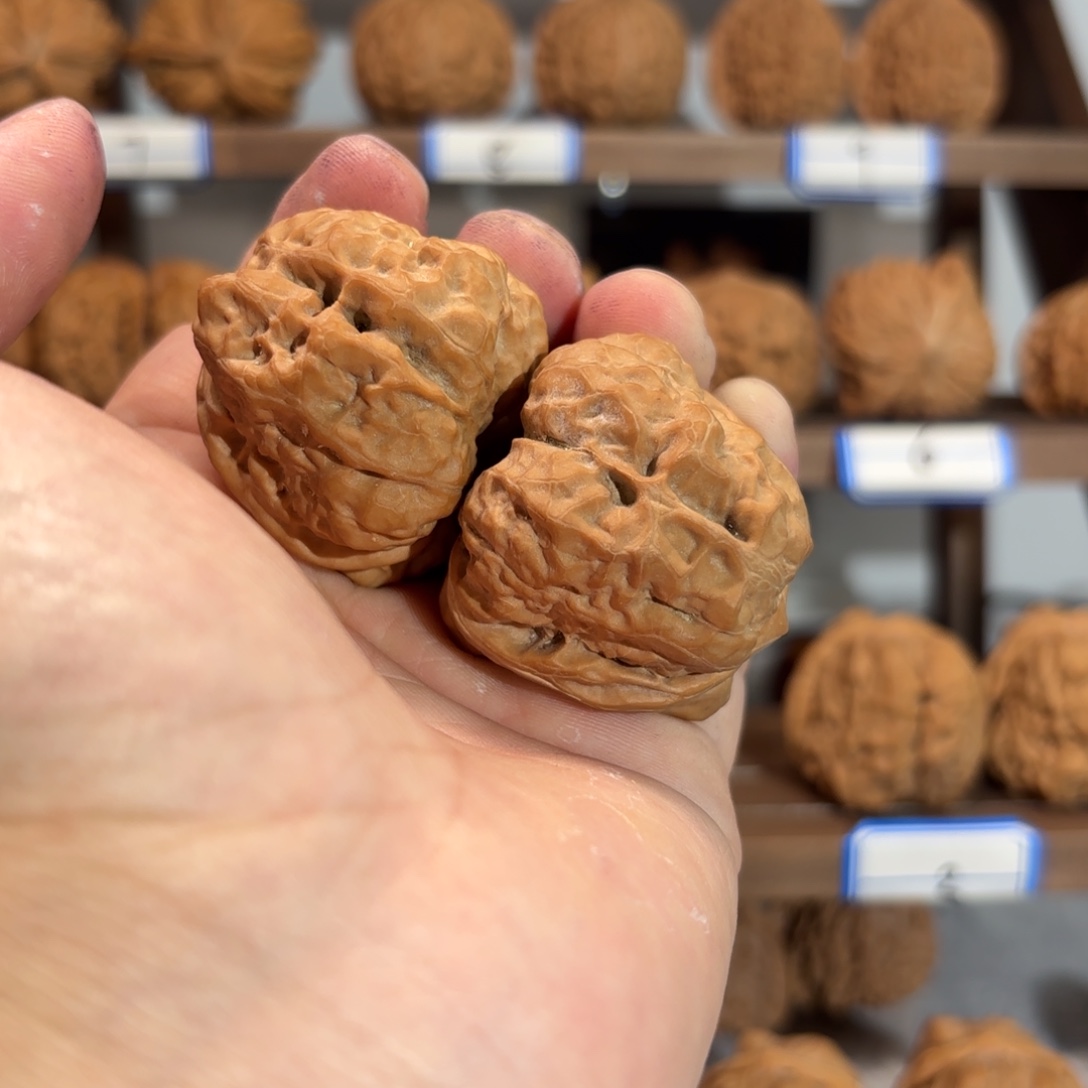 阿***昌吊坠文玩核桃蛤蟆头