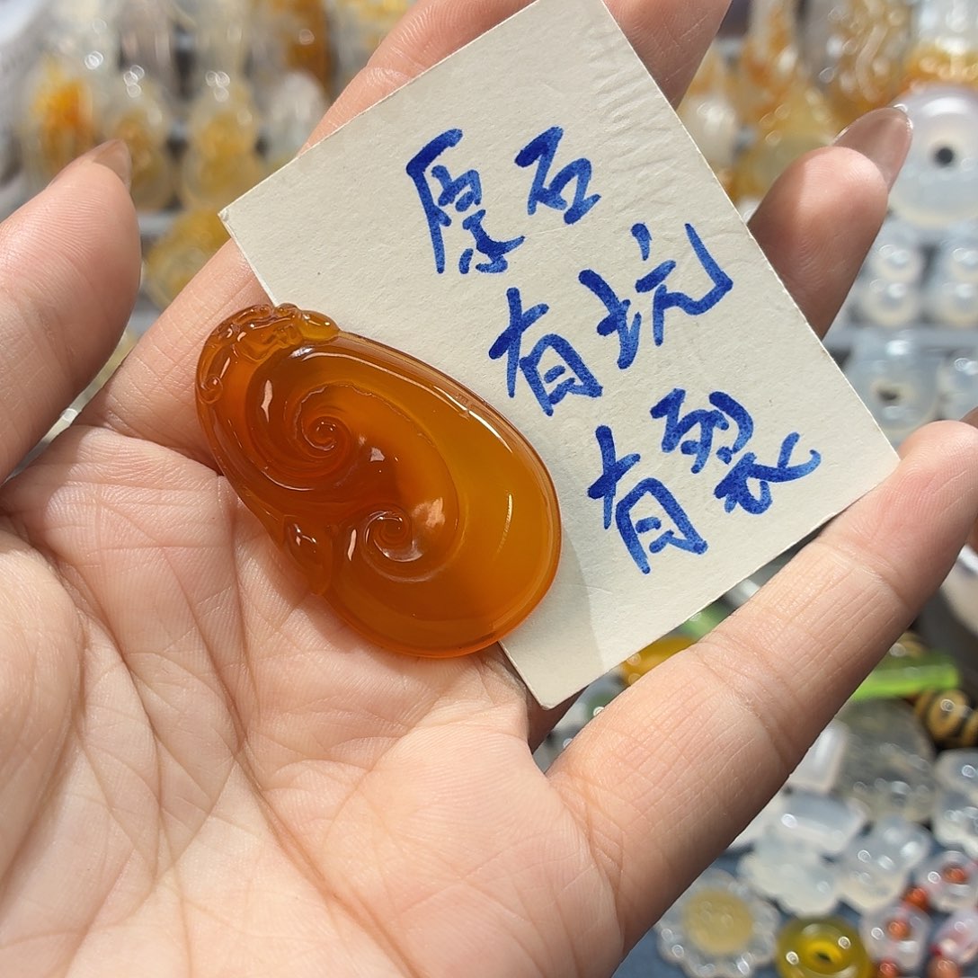 玛瑙/玉髓未镶嵌颈饰
