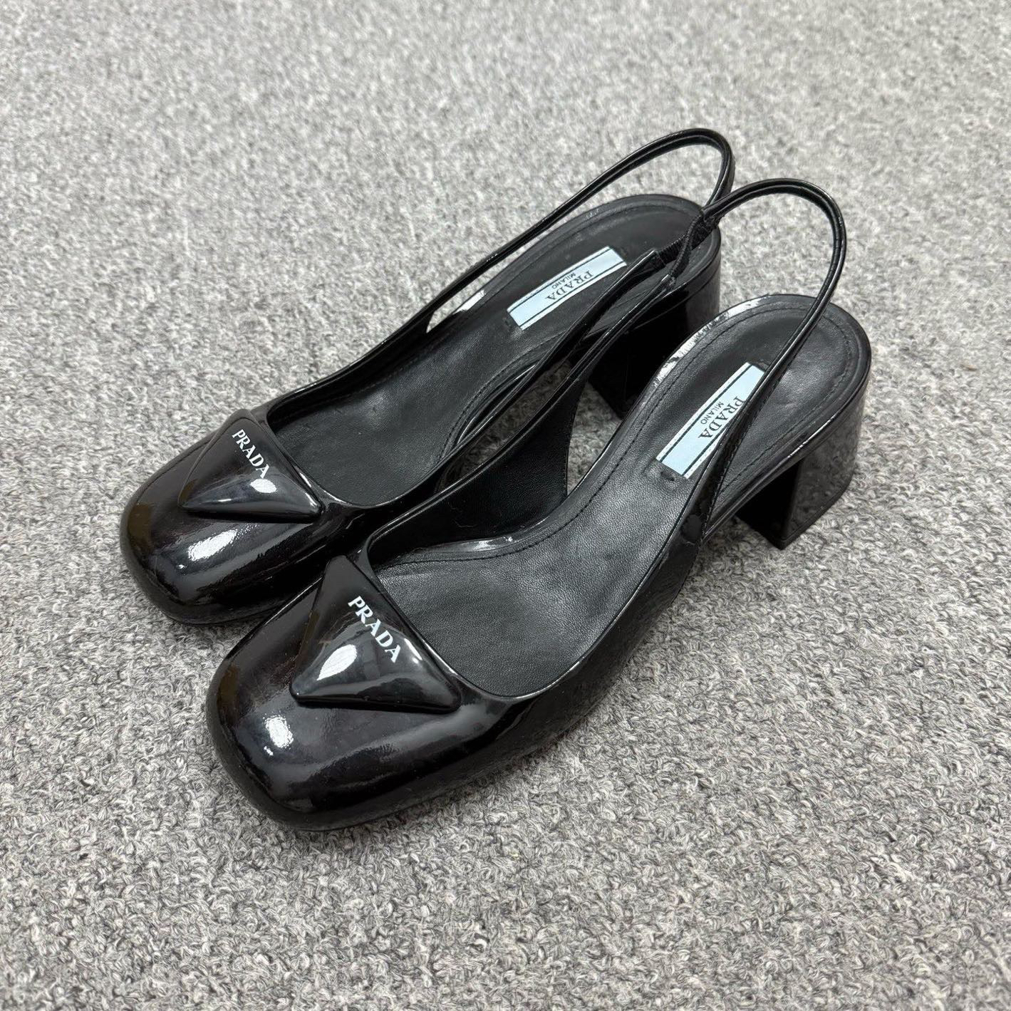 99新 Prada/普拉达 16198836普拉达 三角标高跟玛丽珍鞋 37码99新