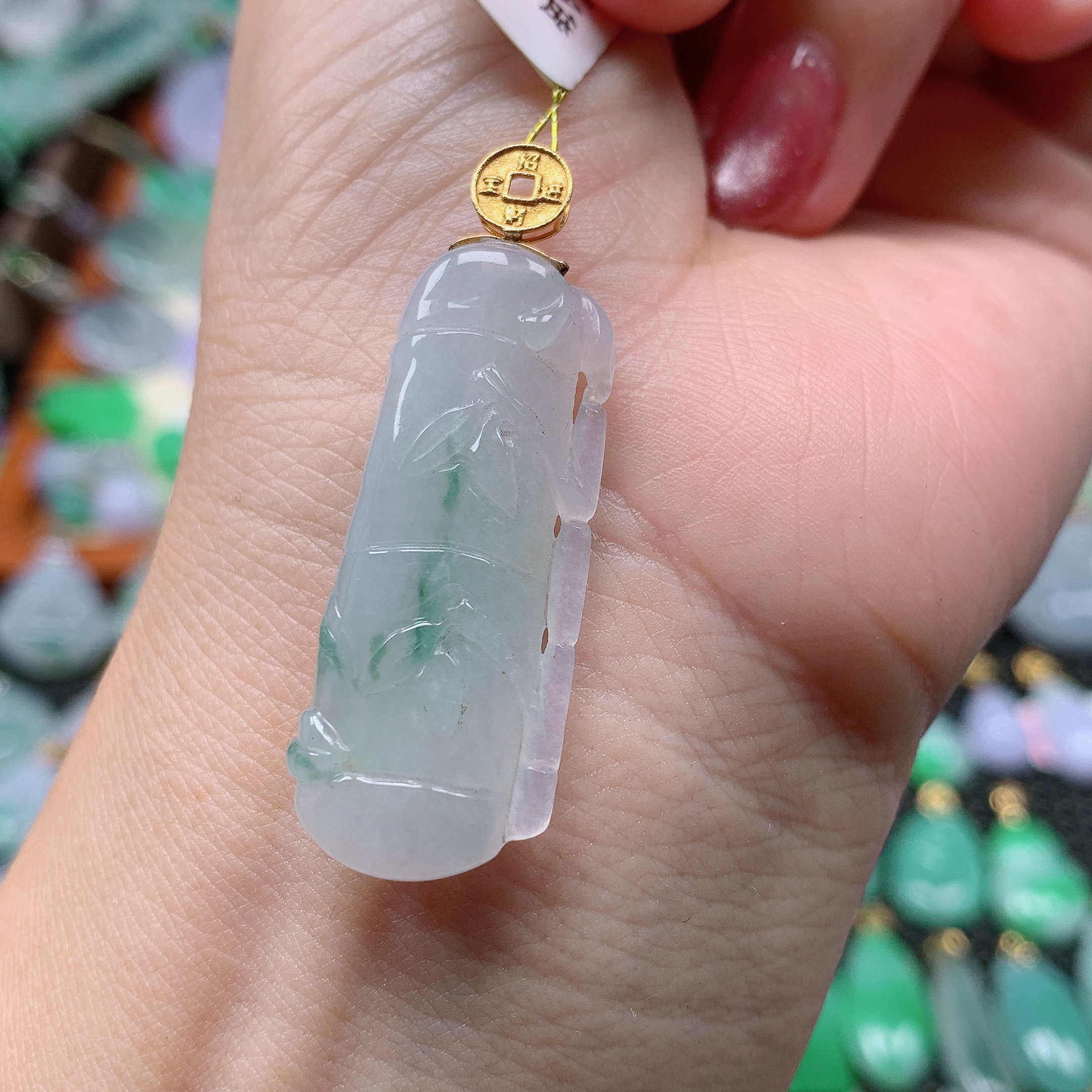 缅甸天然A货翡翠，冰飘花竹节 编号13/1203尺36.5-15.3-5.7