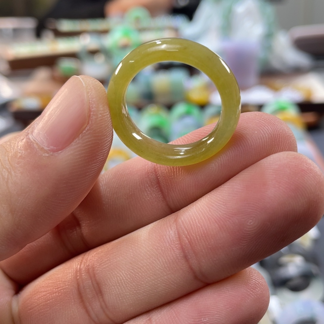 定制翡翠未镶嵌圈口18-19