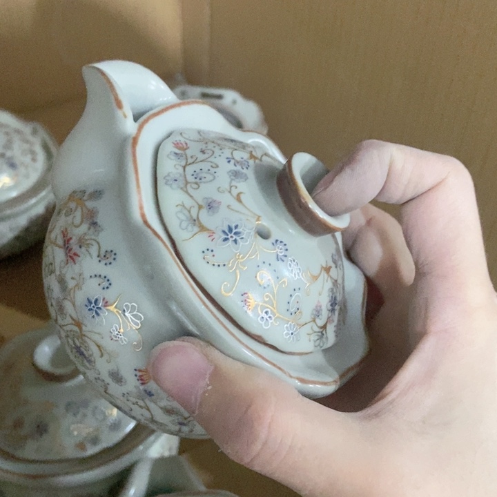 茶具微瑕，介意勿拍