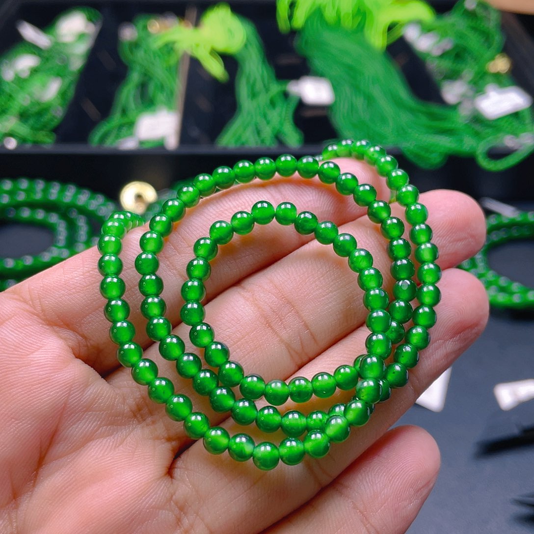 翡翠未镶嵌颈饰8888888888888