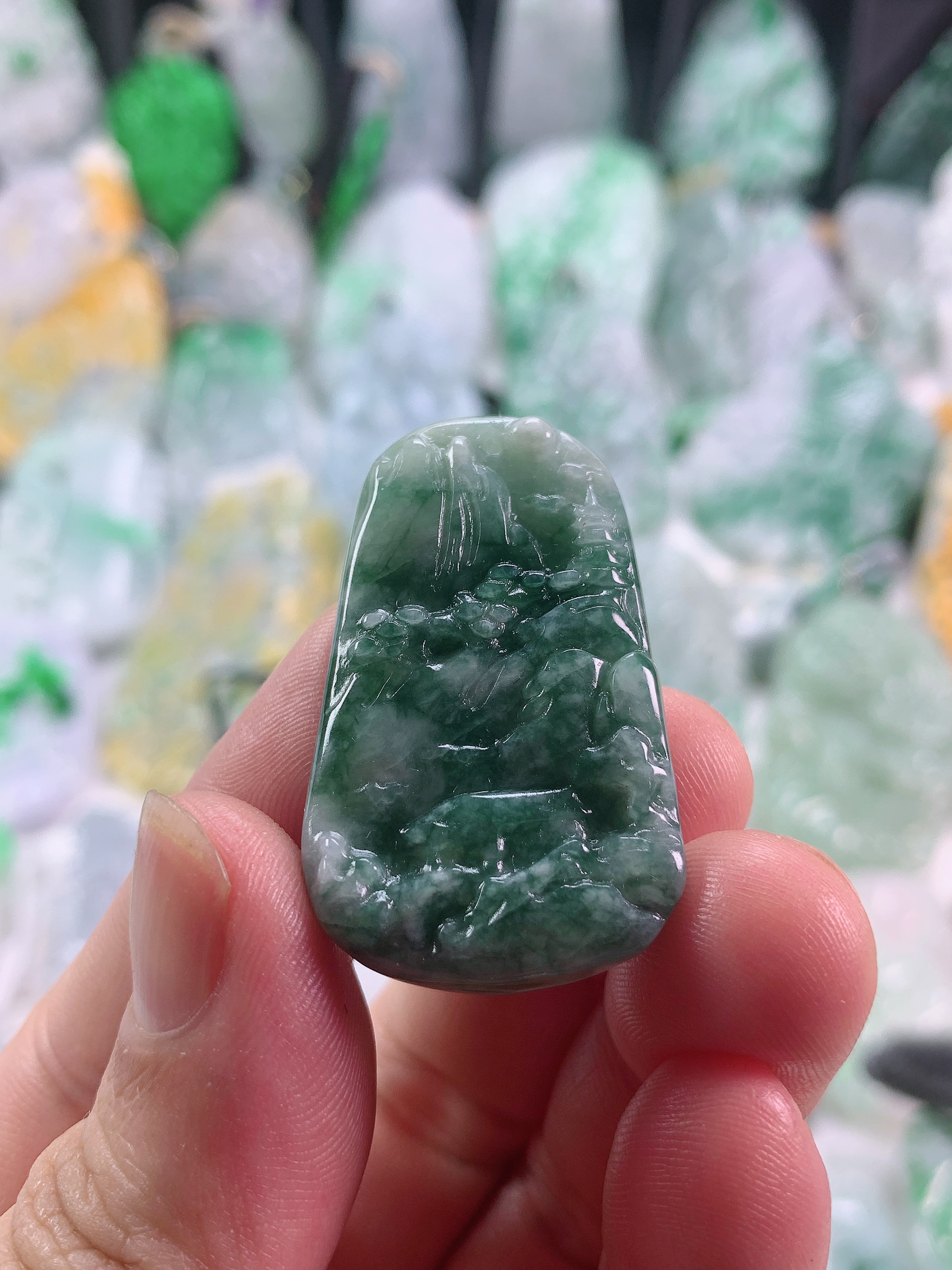 缅甸天然A货翡翠小山水吊坠40-24.6-6.4