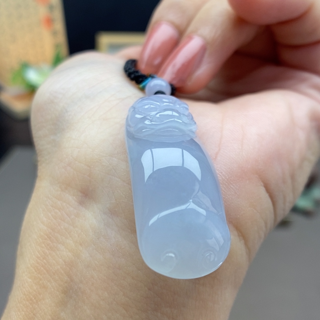 翡翠未镶嵌颈饰吊坠94