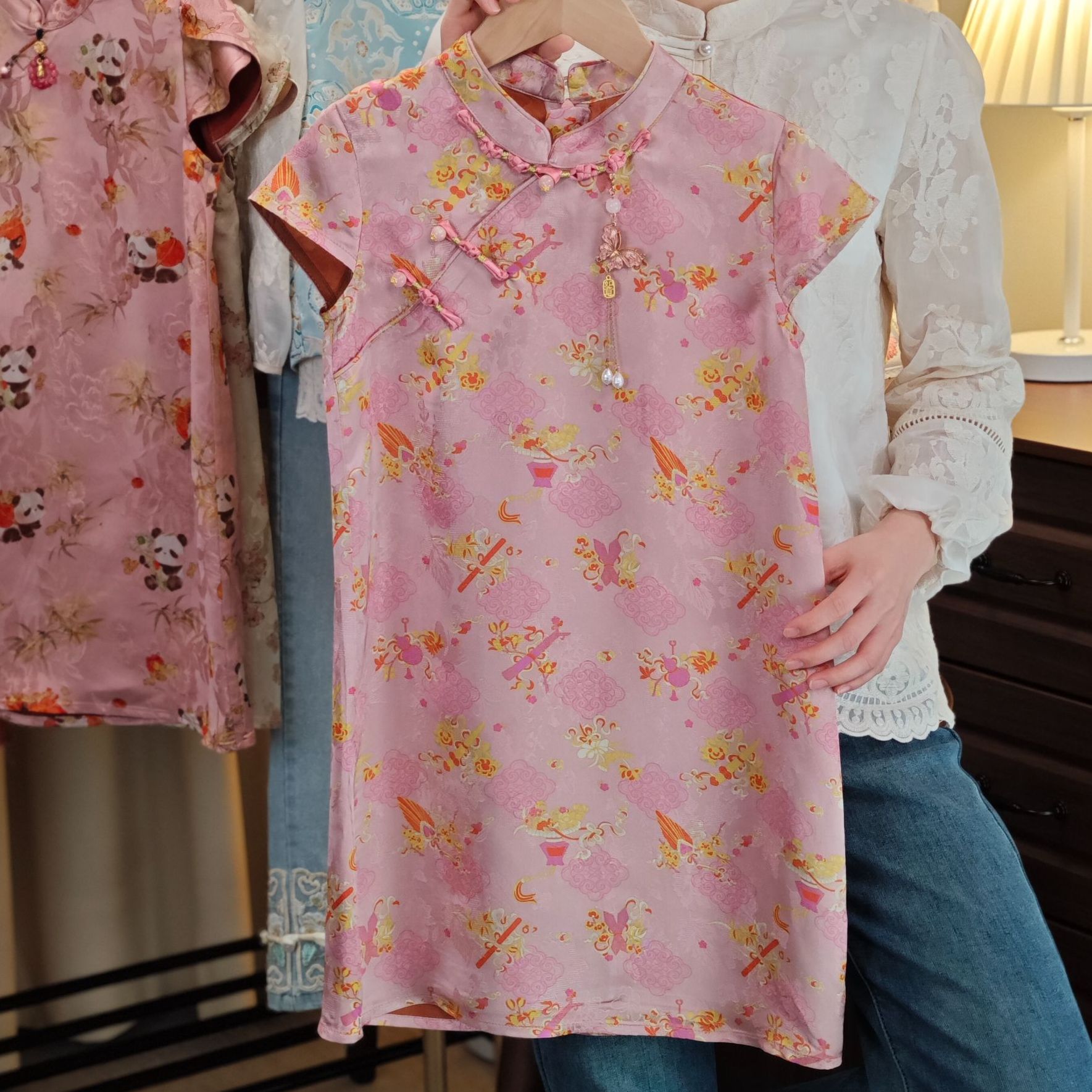 【吉祥八宝】  女童26姆米香云纱旗袍裙女宝香云纱过膝旗袍裙
